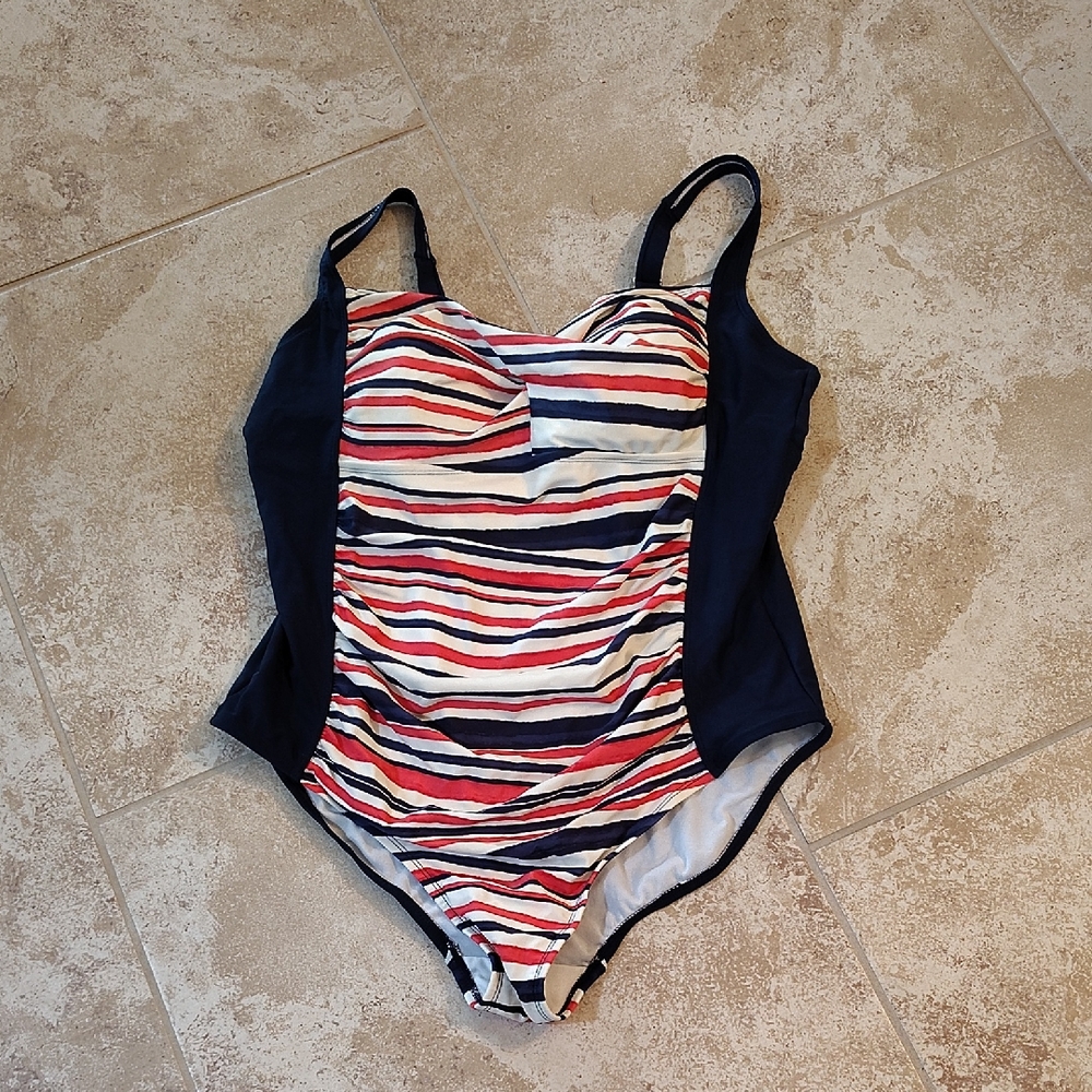 One piece women's size 20w bathing suit